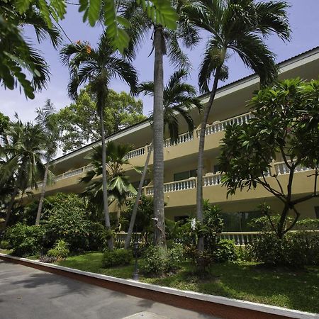 Twin Palms Resort Pattaya, Sha Extra Plus Certified Buitenkant foto