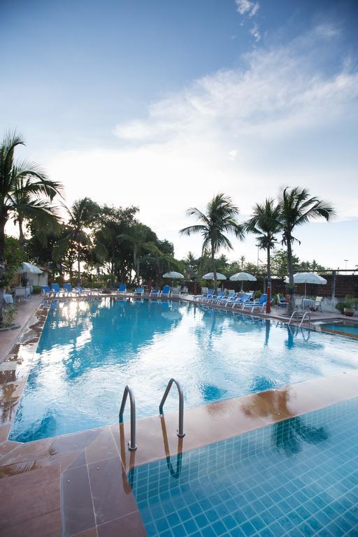 Twin Palms Resort Pattaya, Sha Extra Plus Certified Buitenkant foto