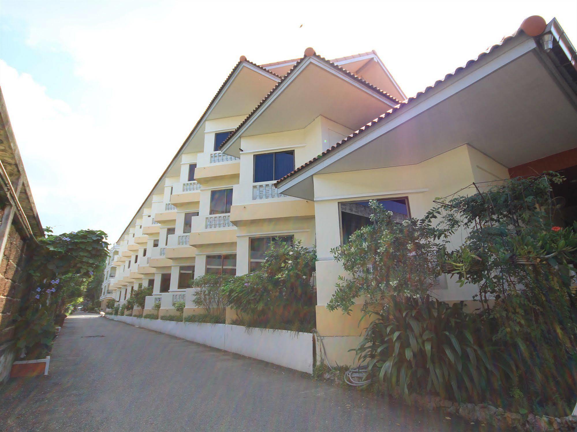Twin Palms Resort Pattaya, Sha Extra Plus Certified Buitenkant foto